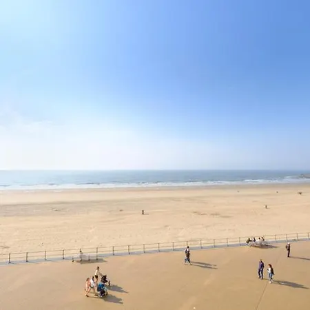 Lecomte - The Shoreline Beachhouse 77 *