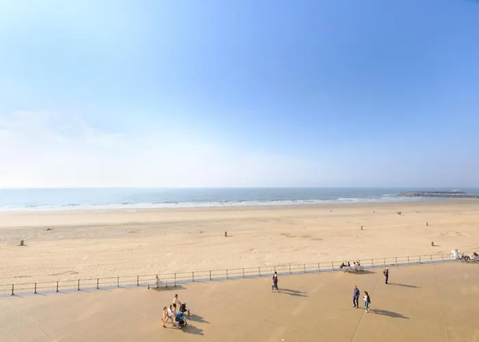 Lecomte - The Shoreline Beachhouse 77 *